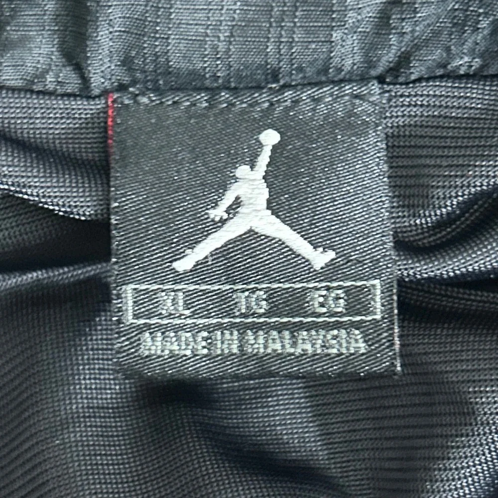 Vintage Jordan Flight Windbreaker Pullover Jacket Black Red Jumpman Logo XL - Picture 10 of 16